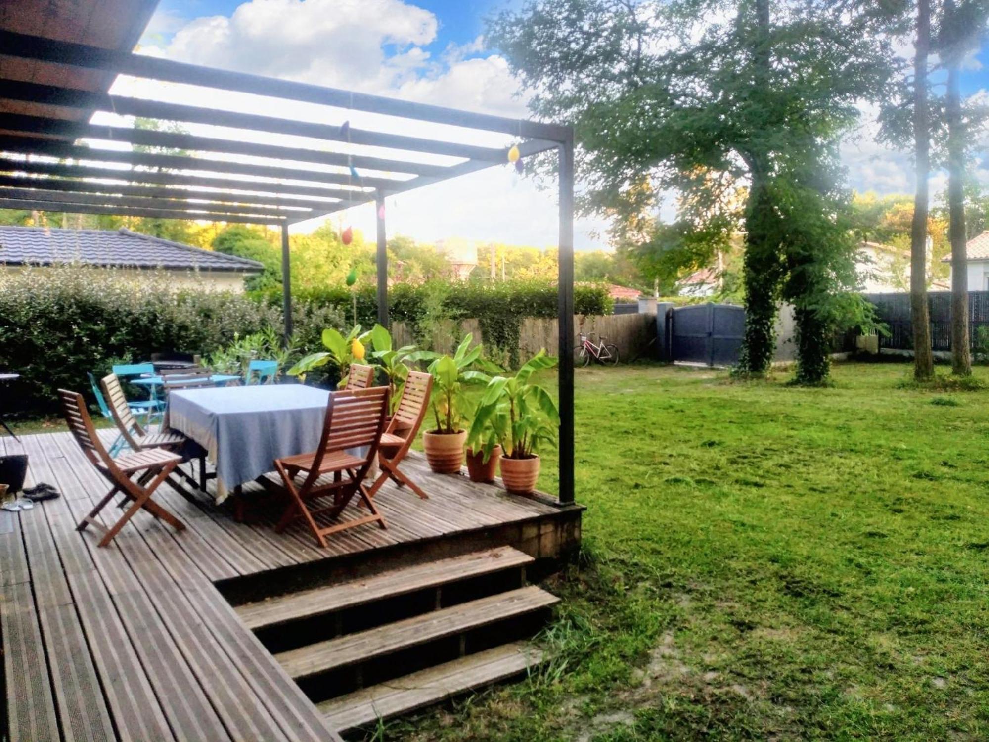 Maison Spacieuse A Saint Selve Avec Jardin Et Barbecue 125 M² Luaran gambar